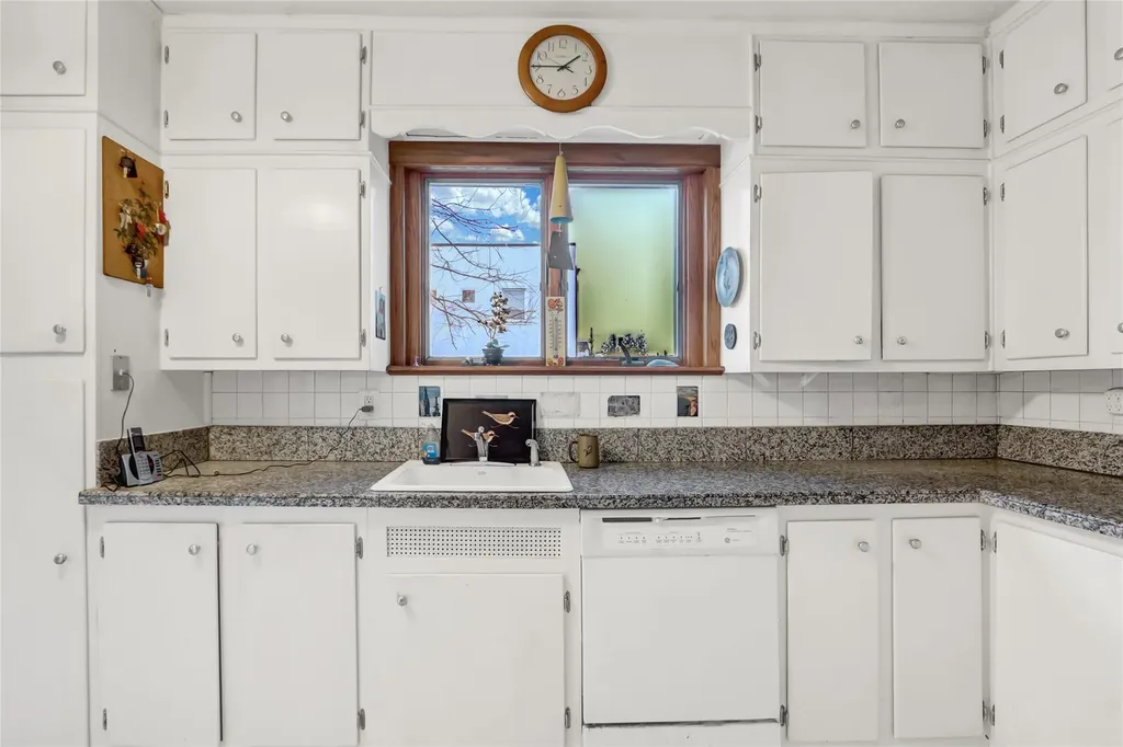 72 Fulton Avenue Atlantic Beach NY 11509