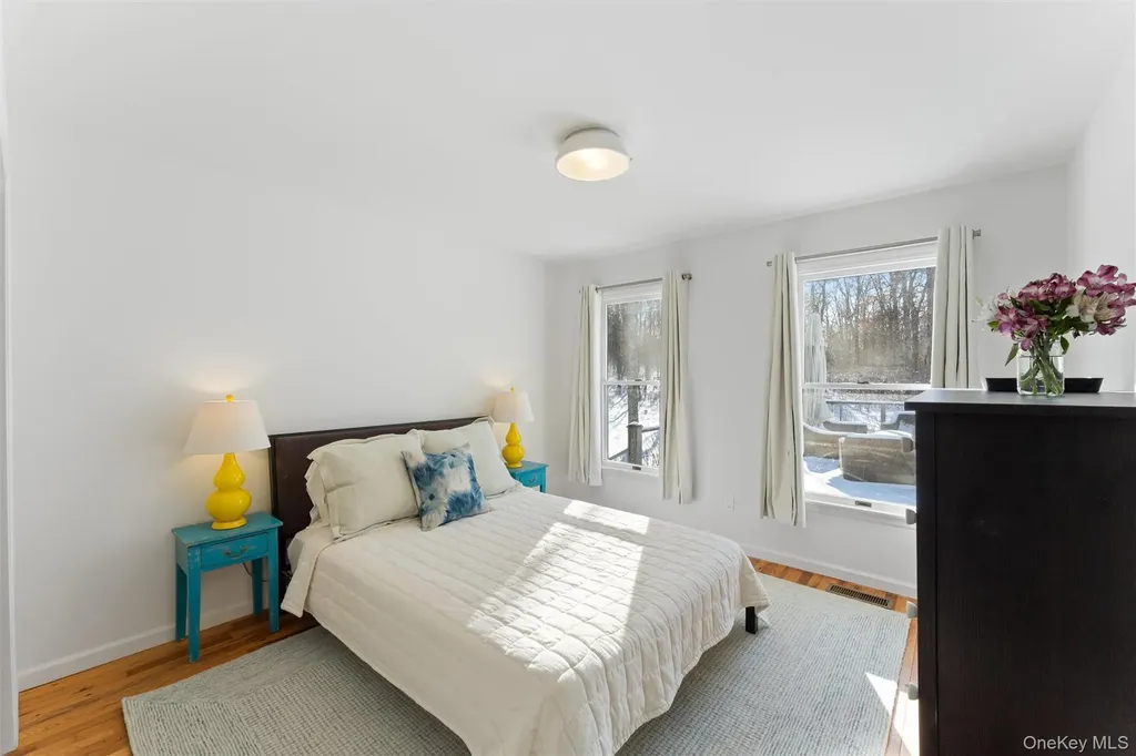 14 Hildreth Road Hampton Bays NY 11946