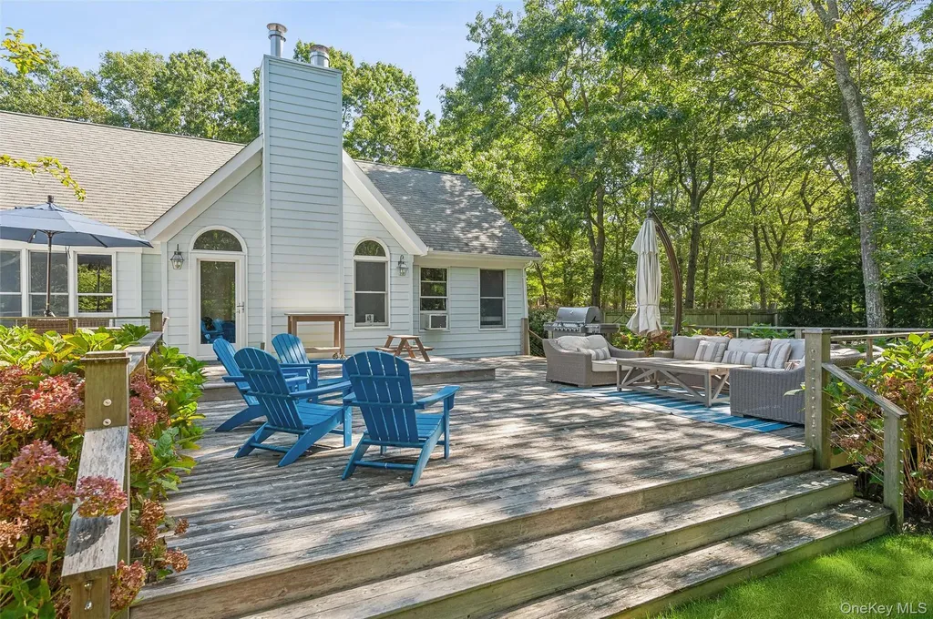 14 Hildreth Road Hampton Bays NY 11946