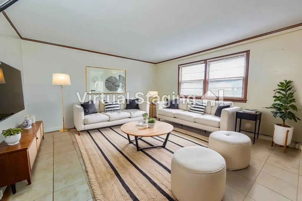 82 Coventry Gardens Lynbrook NY 11563