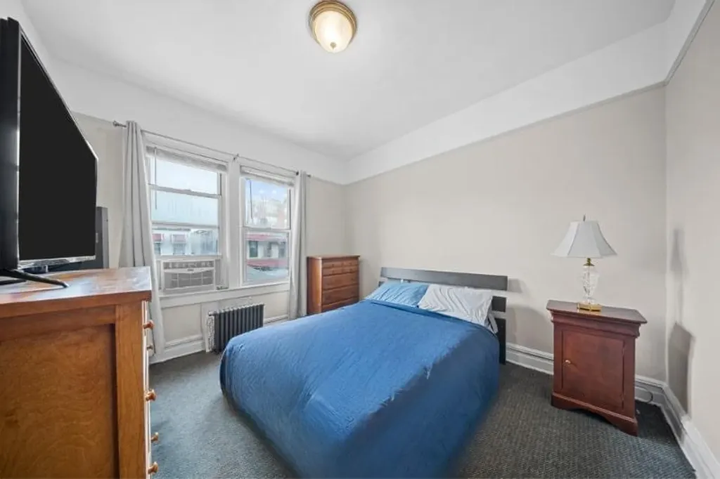 87 E 32nd Street Brooklyn NY 11226