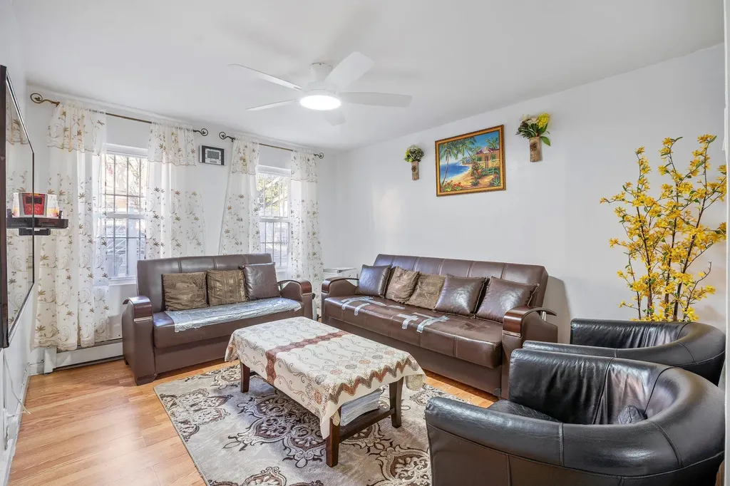 438 Shepherd Avenue Brooklyn NY 11208