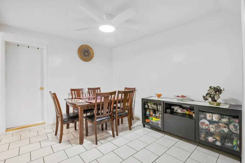 438 Shepherd Avenue Brooklyn NY 11208