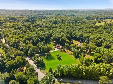 326 Bedford Center Road Bedford Hills NY 10506