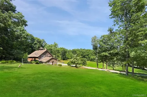 326 Bedford Center Road Bedford Hills NY 10506