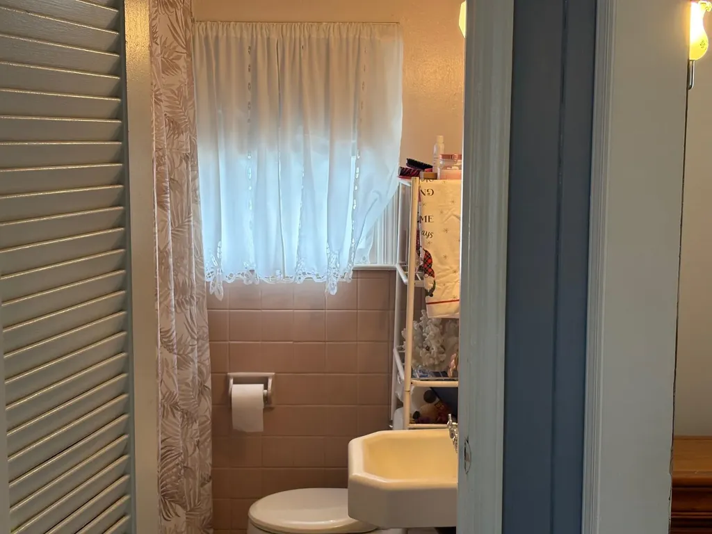 232 Belmont Avenue West Babylon NY 11704