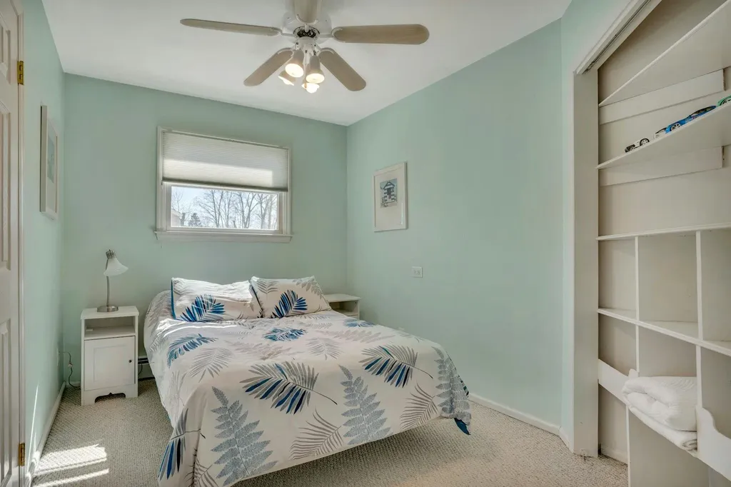 16 Glenmere Lane Commack NY 11725