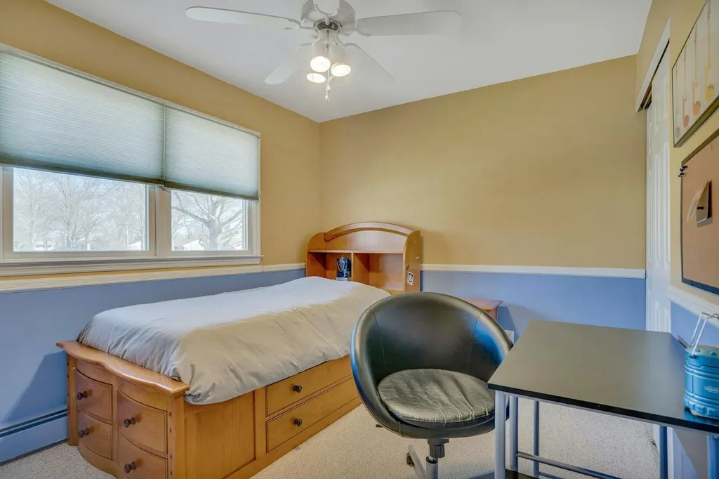 16 Glenmere Lane Commack NY 11725