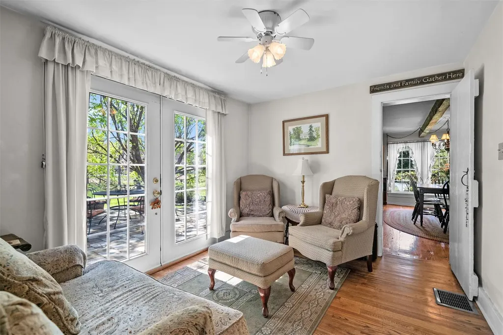 83 Old Minisink Trail Goshen NY 10924