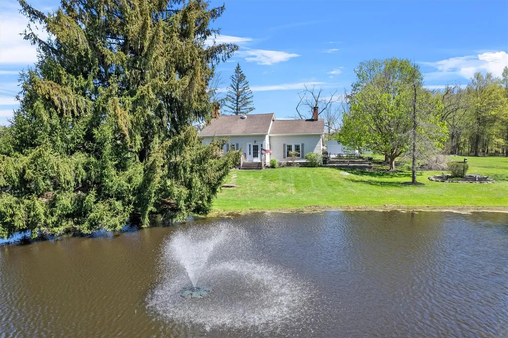 83 Old Minisink Trail Goshen NY 10924