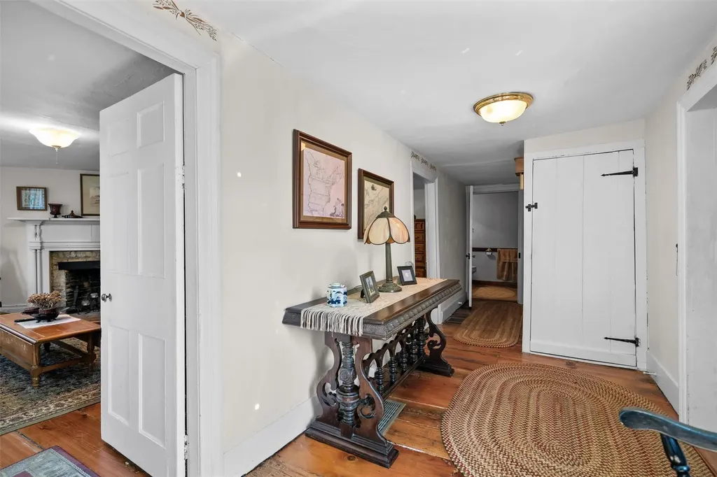 83 Old Minisink Trail Goshen NY 10924
