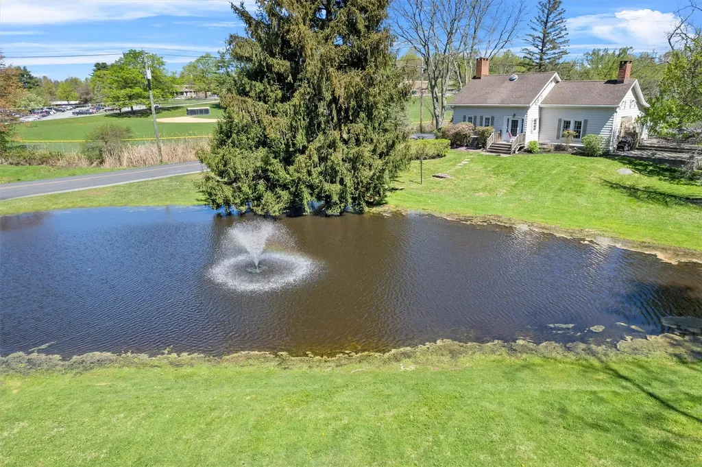 83 Old Minisink Trail Goshen NY 10924