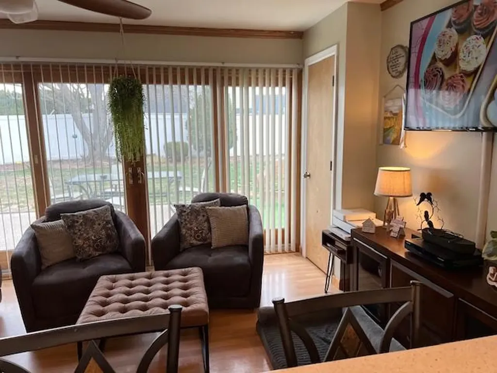 24 Raspberry Lane Levittown NY 11756