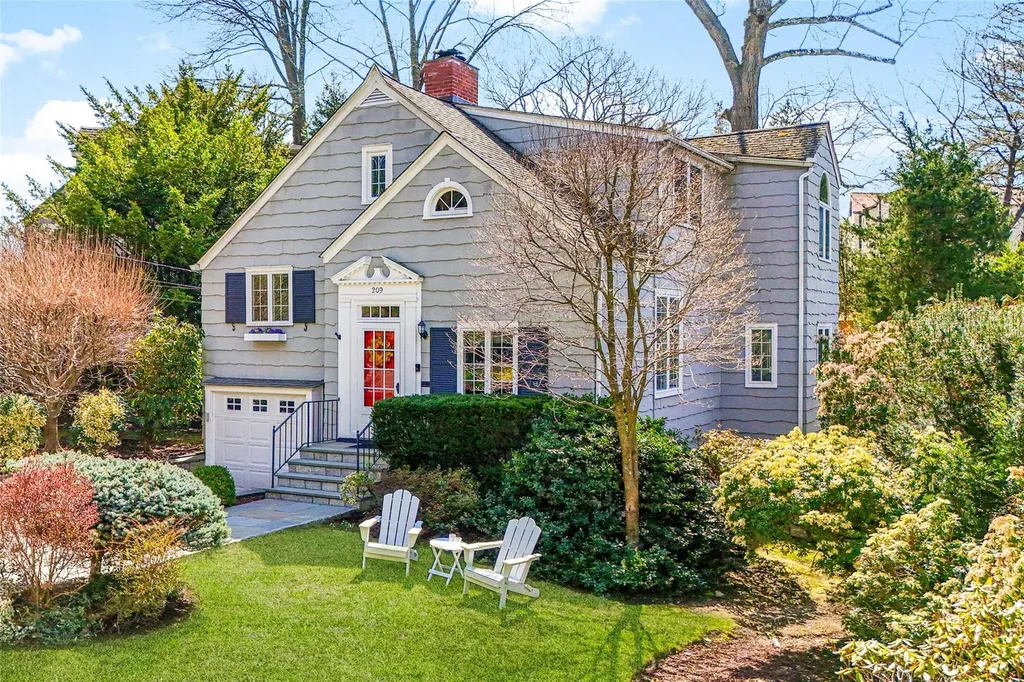 209 Mulberry Lane Larchmont NY 10538
