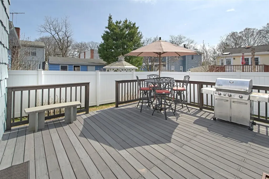 9 Bulkley Manor Rye NY 10580