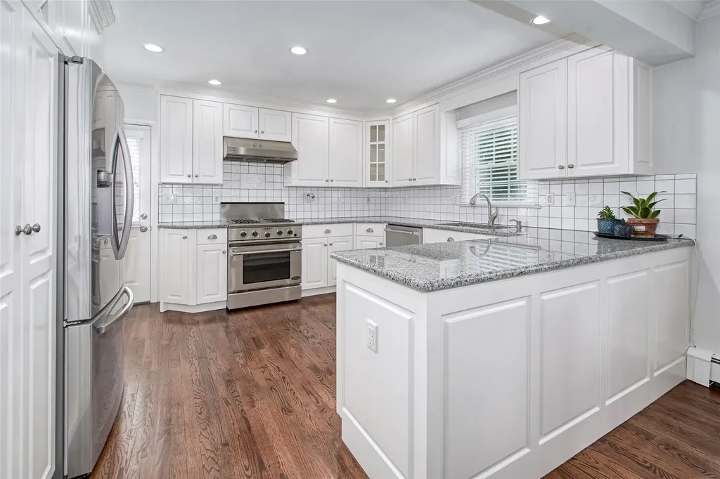 9 Bulkley Manor Rye NY 10580
