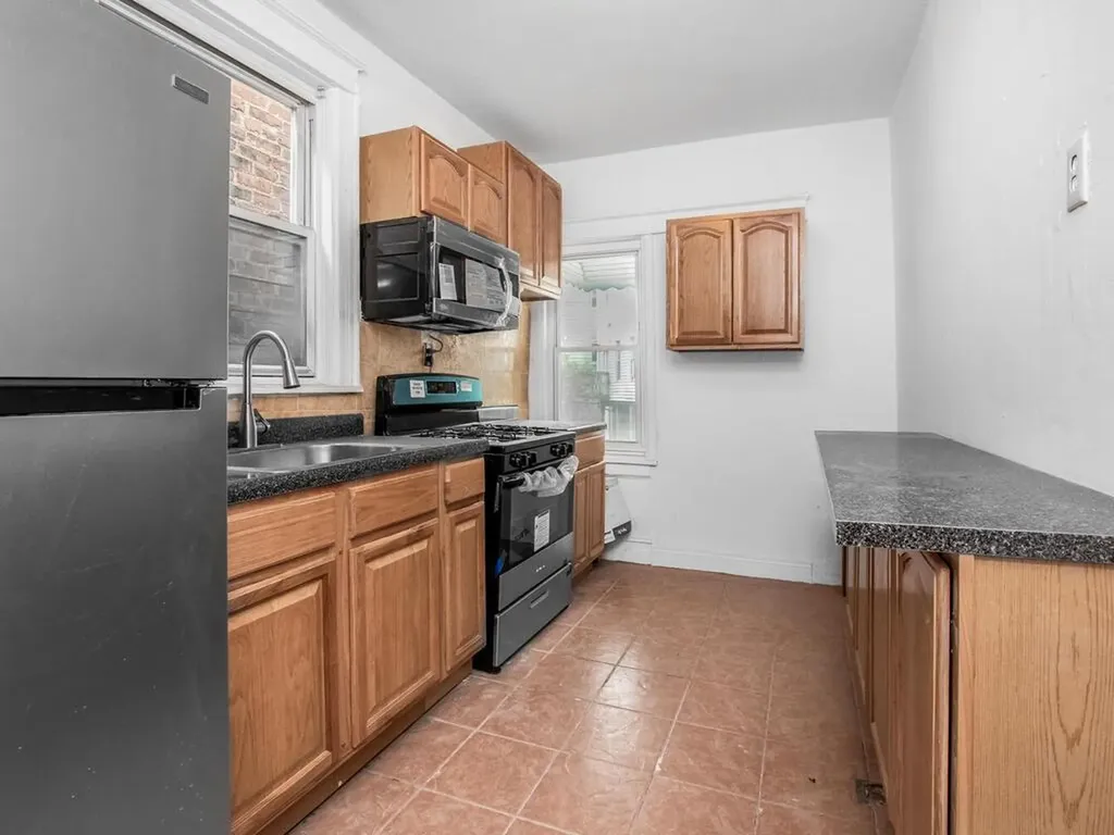 3357 Perry Avenue Bronx NY 10467