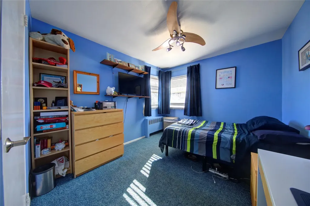 38 Pasadena Drive Plainview NY 11803