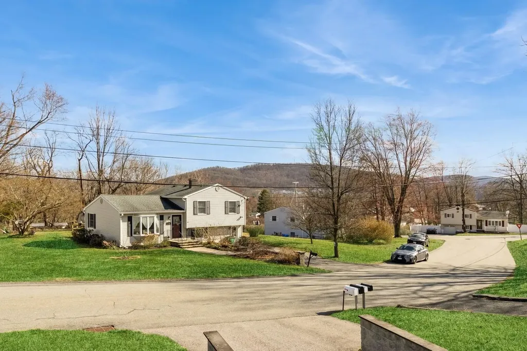 70 Cumberland Road Fishkill NY 12524