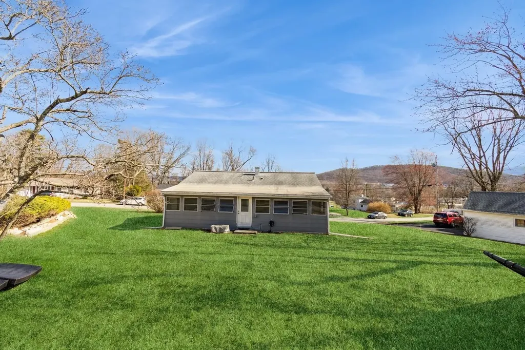 70 Cumberland Road Fishkill NY 12524