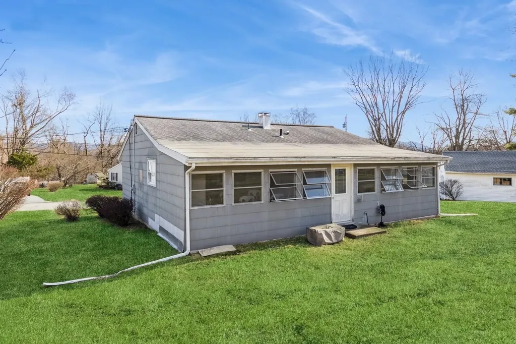 70 Cumberland Road Fishkill NY 12524