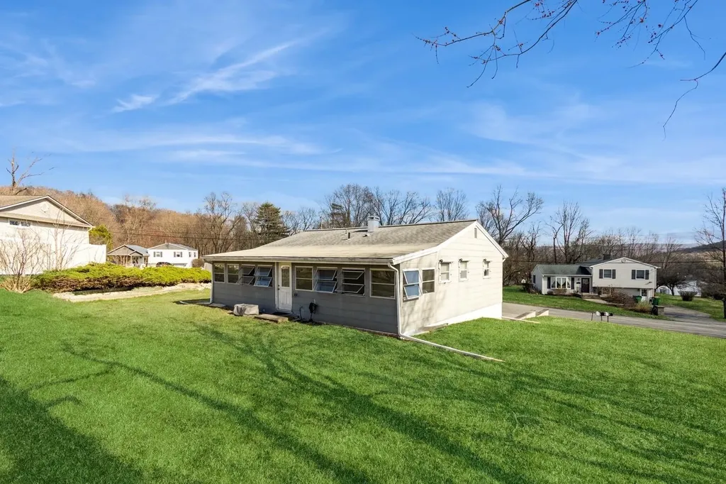 70 Cumberland Road Fishkill NY 12524