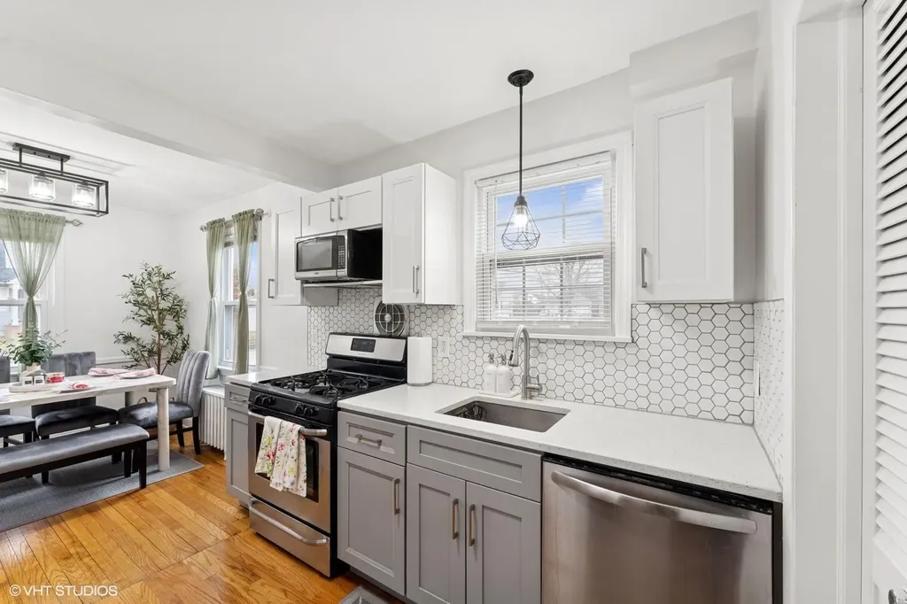 175 Emerson Place Valley Stream NY 11580