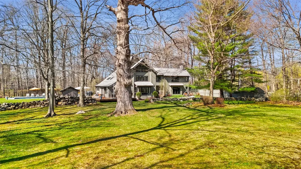 85 Girdle Ridge Road Katonah NY 10536