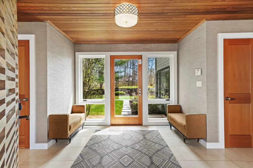 85 Girdle Ridge Road Katonah NY 10536