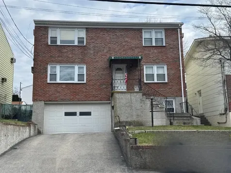 168 Bennett Avenue Yonkers NY 10701