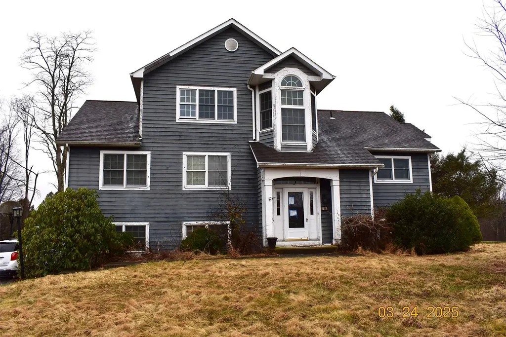 203 Windsor Road Fishkill NY 12524