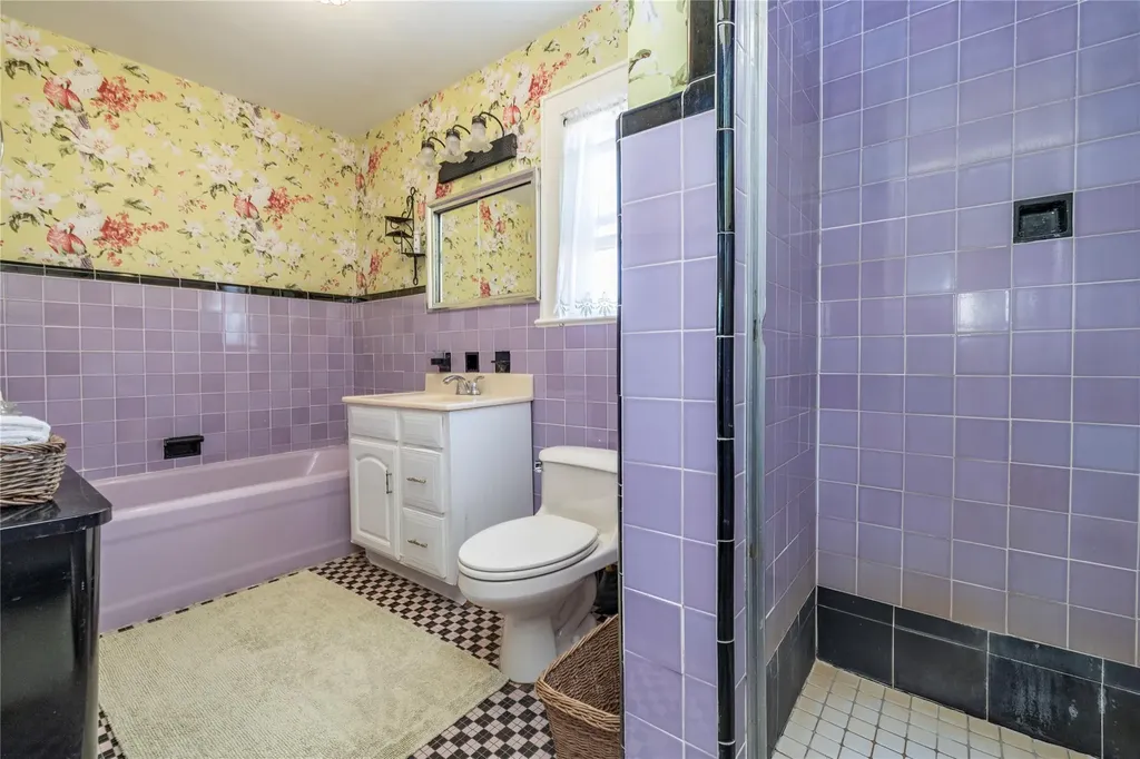 13 Cedar Road Malverne NY 11565