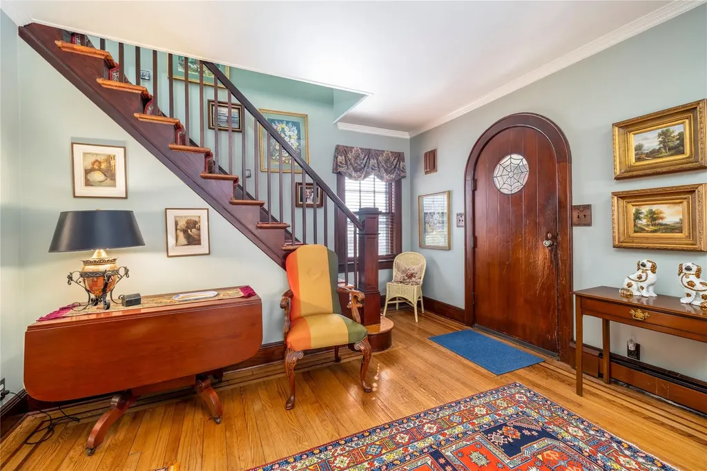 13 Cedar Road Malverne NY 11565