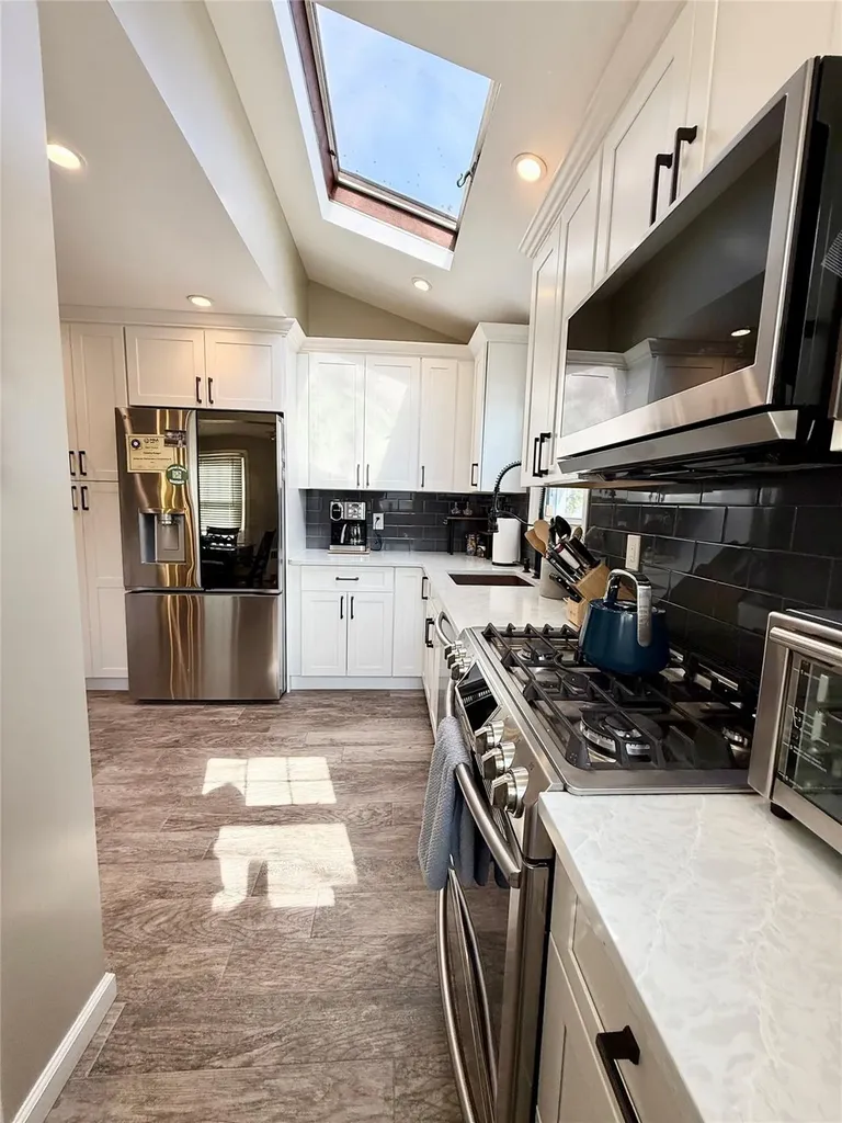 2 Devon Street Lynbrook NY 11563