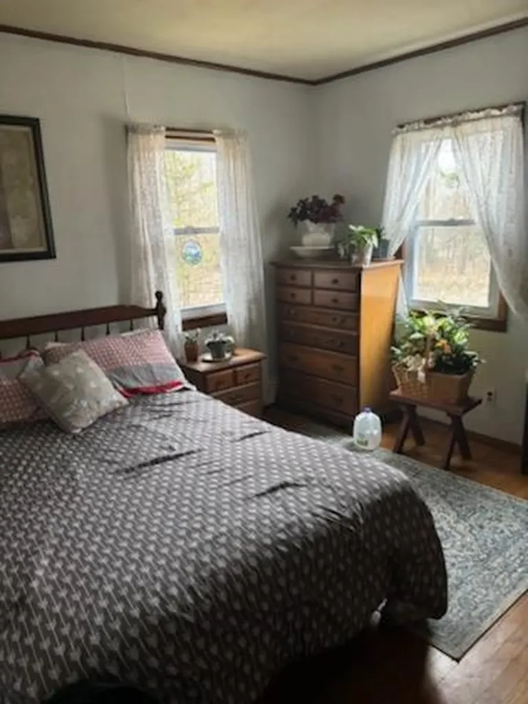 17 Frontier Drive Pine Bush NY 12566