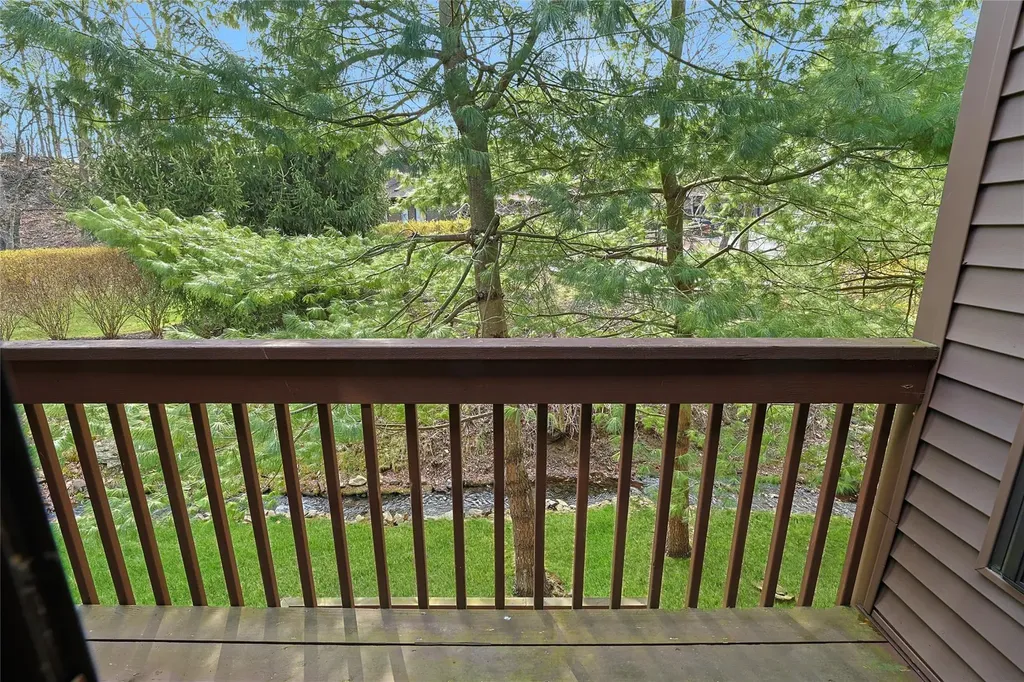 222 Woods Brooke Circle Ossining NY 10562