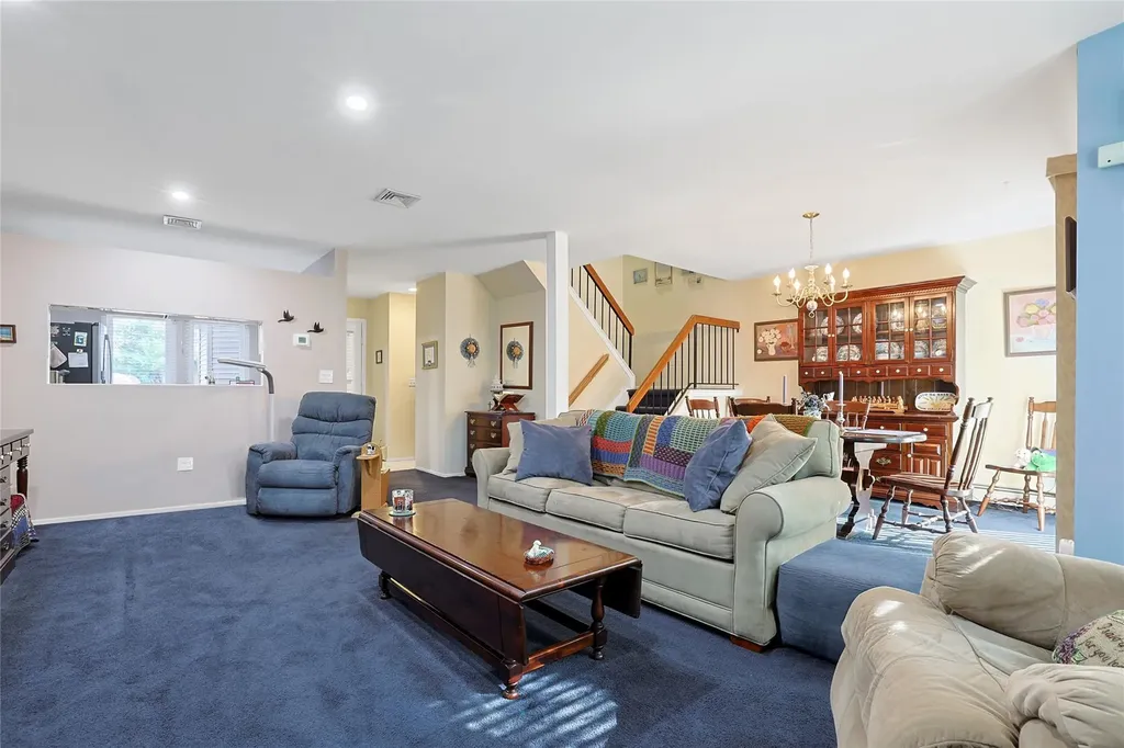 222 Woods Brooke Circle Ossining NY 10562
