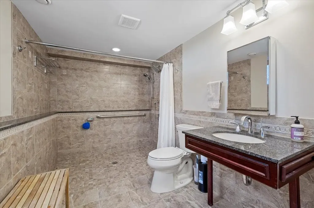 54 Circle Drive Syosset NY 11791