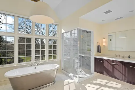 24 Penwood Road Bedford Corners NY 10549