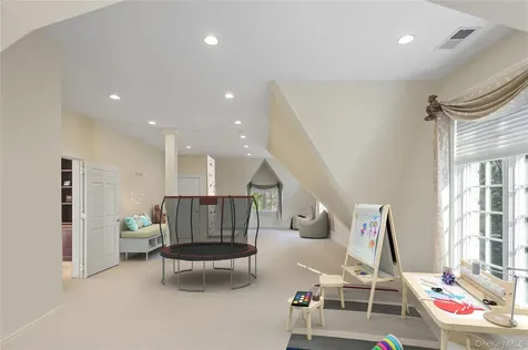 24 Penwood Road Bedford Corners NY 10549