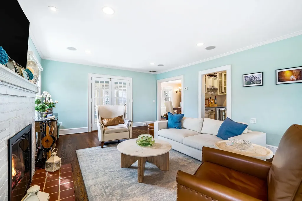 192 Longview Avenue White Plains NY 10605