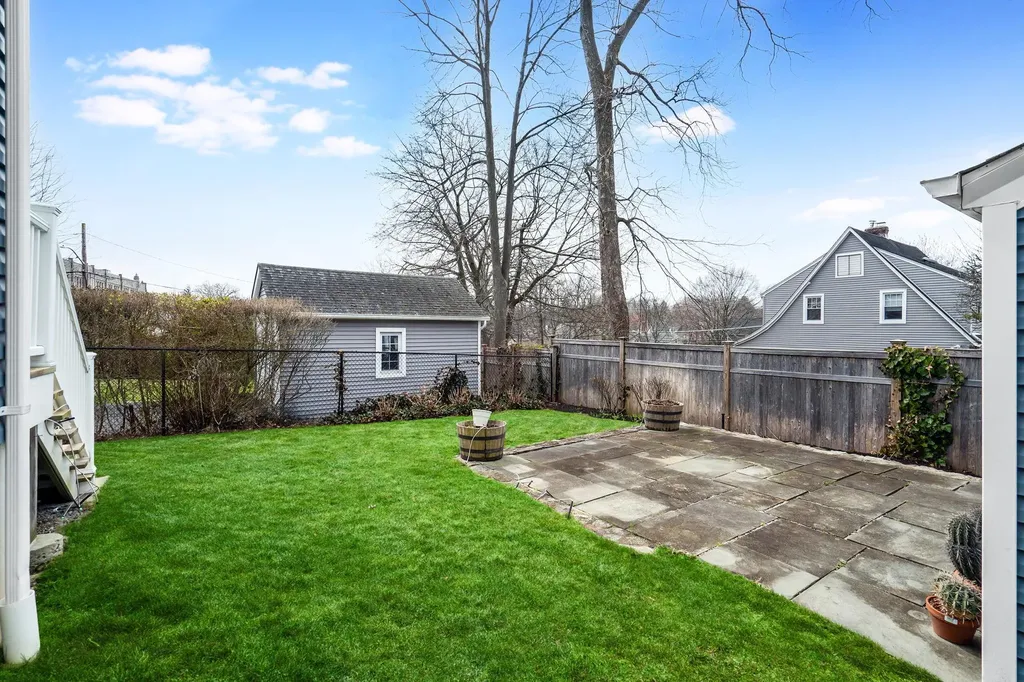 192 Longview Avenue White Plains NY 10605