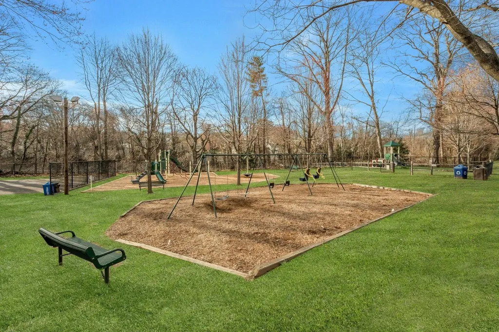 38 Oregon Avenue Bronxville NY 10708