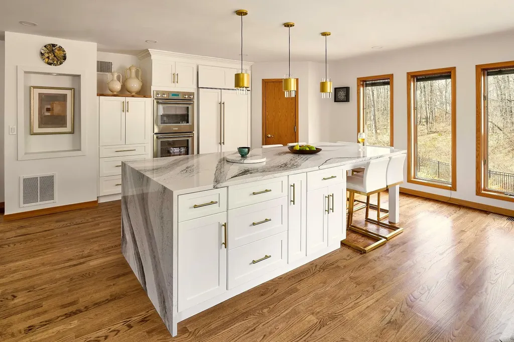 16 Winston Drive Rhinebeck NY 12572