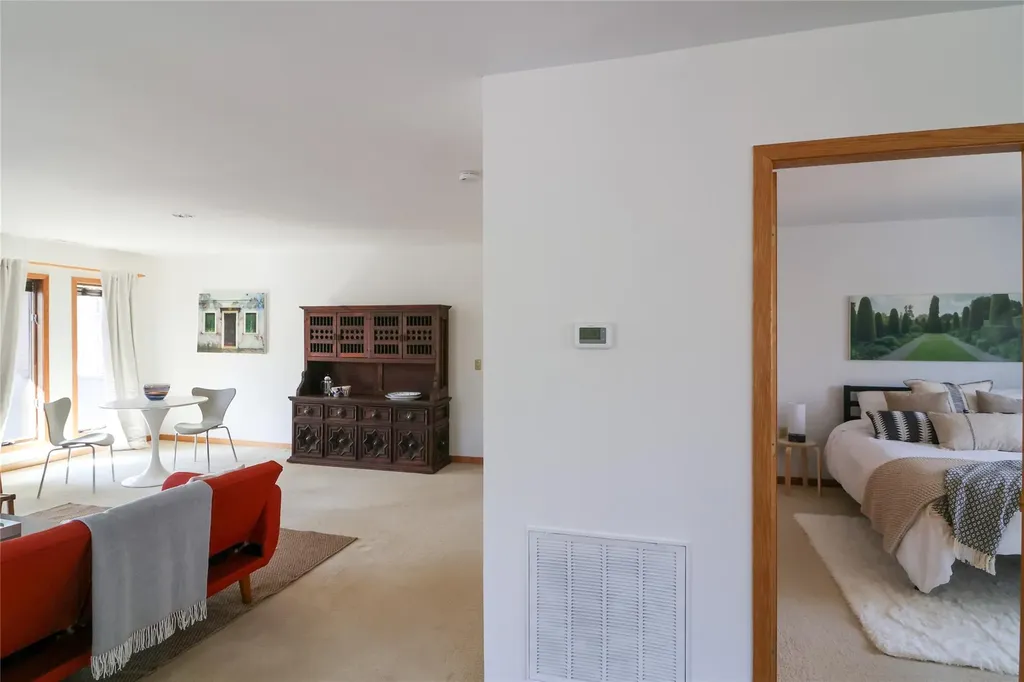 16 Winston Drive Rhinebeck NY 12572