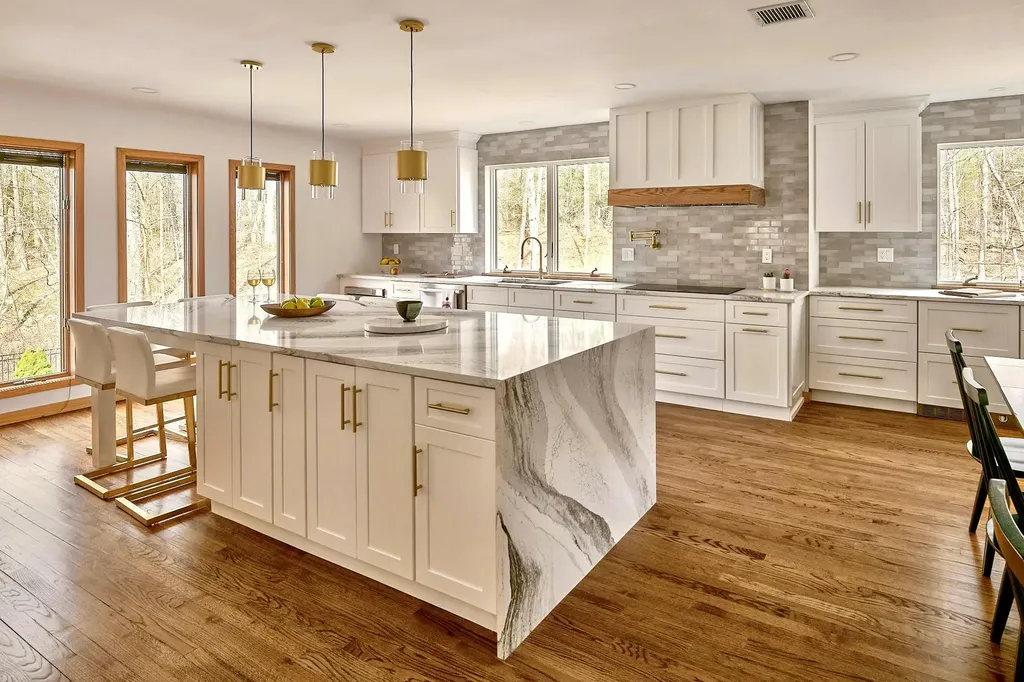 16 Winston Drive Rhinebeck NY 12572