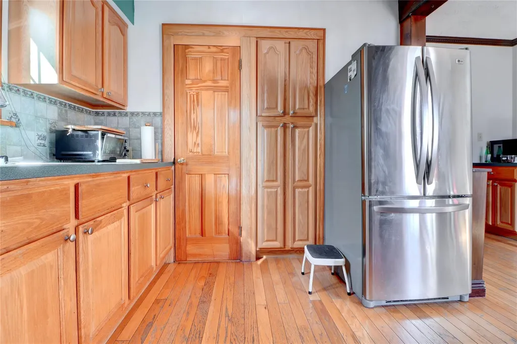 5225 73rd Street Maspeth NY 11378