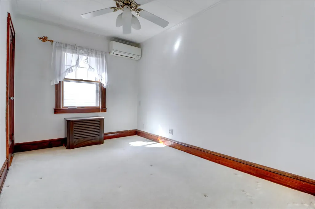 5225 73rd Street Maspeth NY 11378