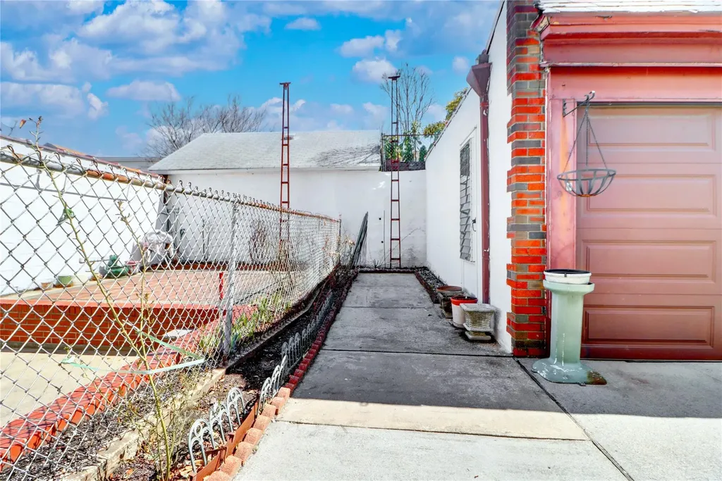 5225 73rd Street Maspeth NY 11378