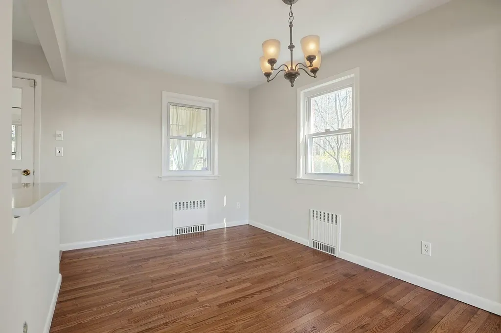 322 Linda Avenue Hawthorne NY 10532